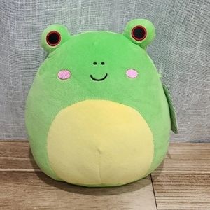 NWT 8" Wendy the Frog Squishmallow plush